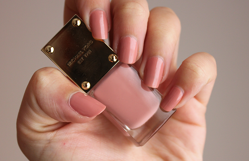 Michael Kors Nail Lacquer / Maniure Monday A Little Obsessed