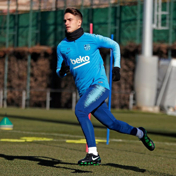 Barca Midfielder Denis Trains In Classic Nike 90 Boots - Here Is All You Need To Know About Them Footy Headlines