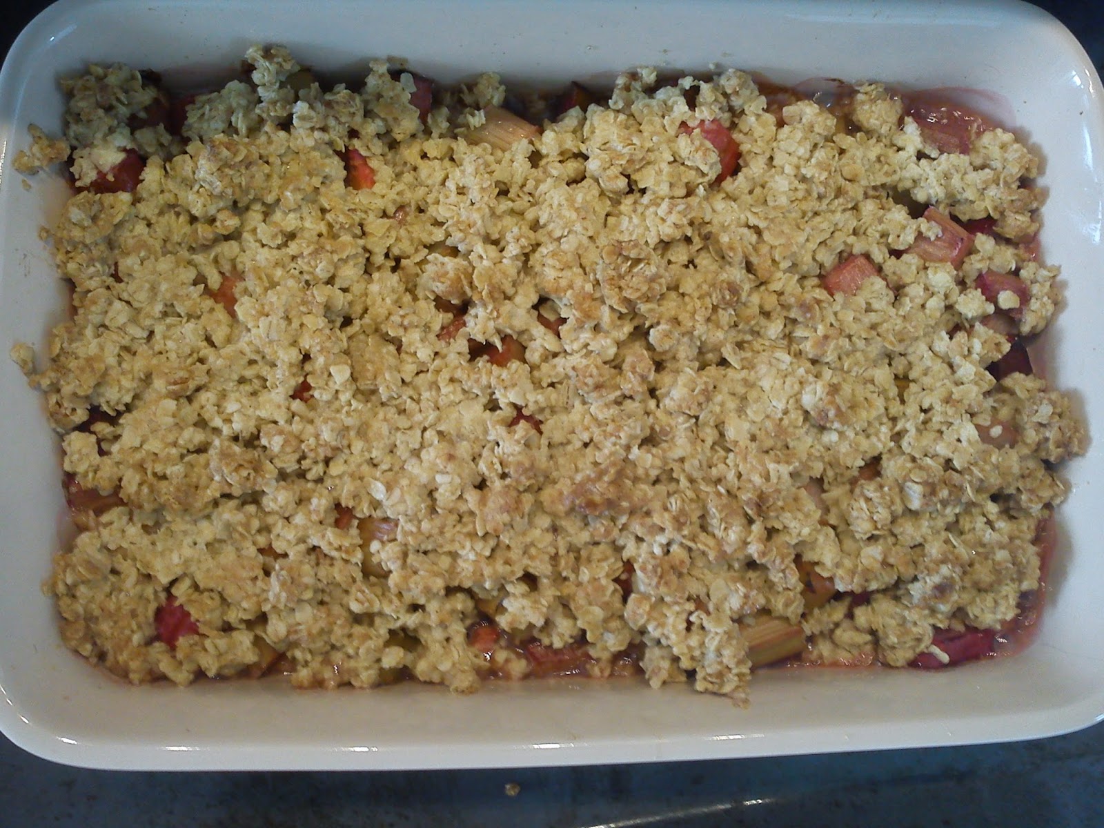Kitchen of Kiki Crumble cake with rhubarb