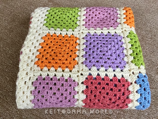 keitodamaworld: Spring Color Blanket 春色ブランケット