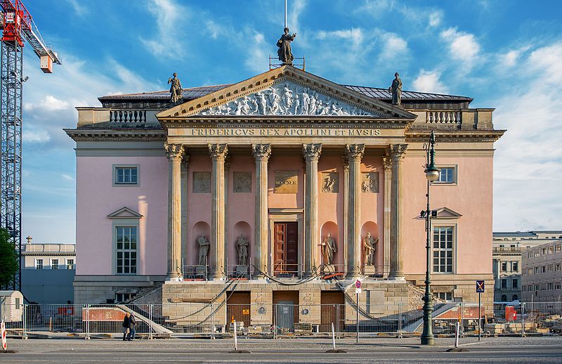 La Ópera de Berlín reabre sus puertas tras una reforma que costó 400.