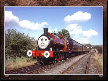 Tren con locomotora de vapor y diseño como tren infantil ..