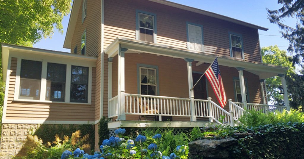 Historical Home Southport Village Farmhouse
