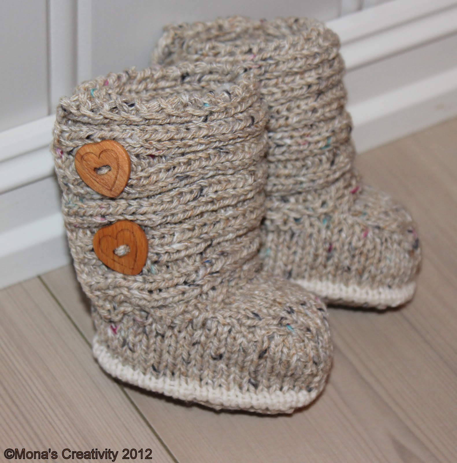 Mona's Creativity Jaden Knitted Baby boots