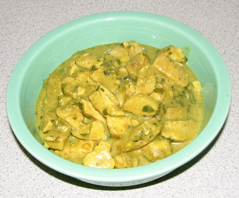Shel's Kitchen Chicken with Green Curry Sauce