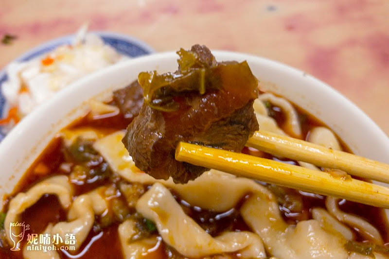 【台北西門町美食】建宏牛肉麵。翻桌率嚇死人的米其林推薦美食 by 妮喃小語 【台北西門町美食】建宏牛肉麵。翻桌率嚇死人的米其林推薦美食 by 妮喃小語