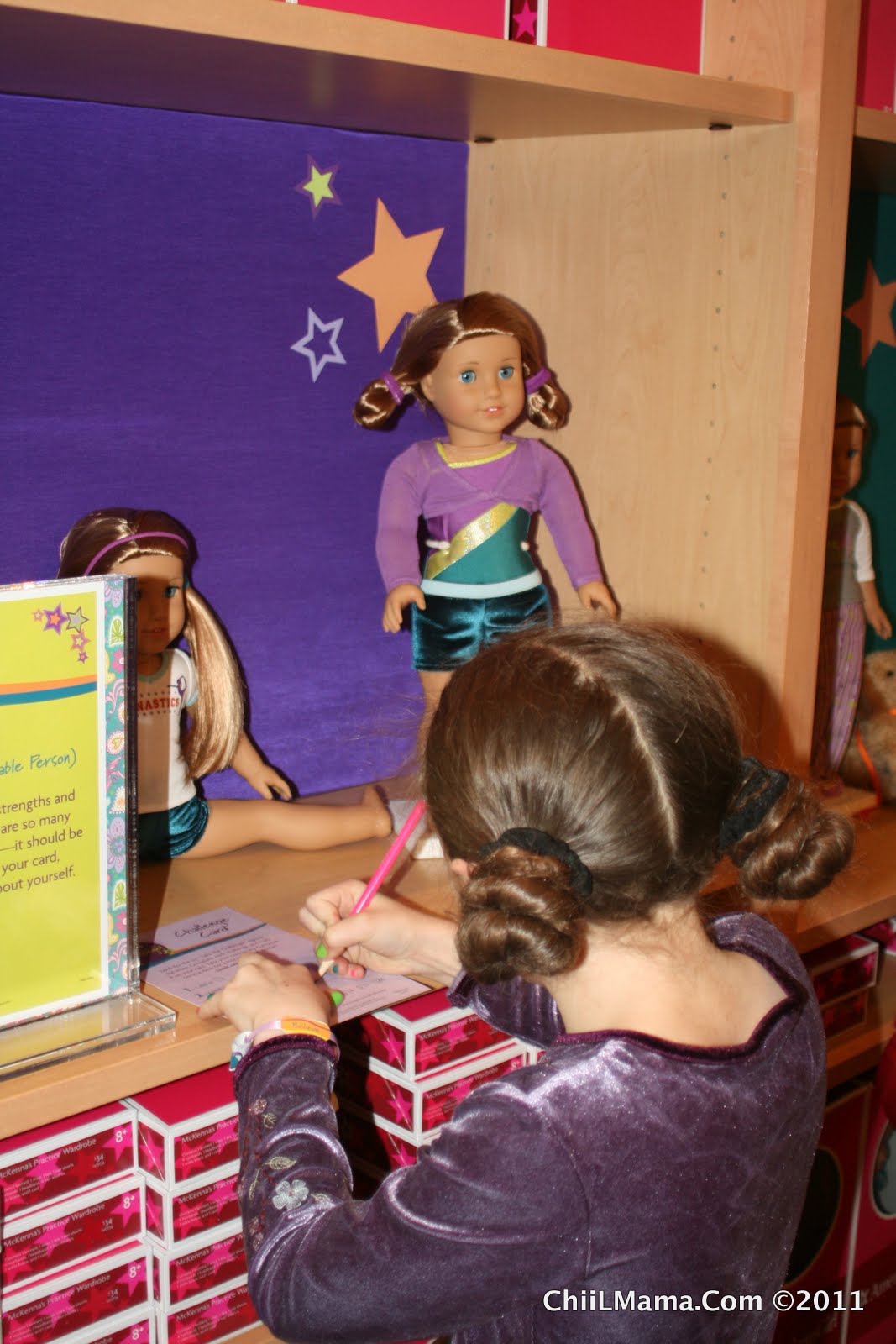 ChiIL Mama McKennaAmerican Girl Doll of The Year 2012