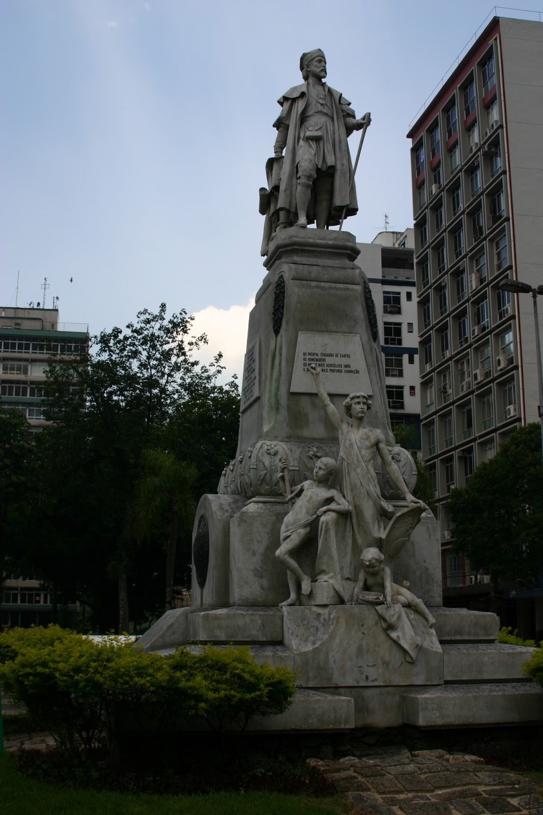 Conhecendo Santos e o Mundo As praças de Santos