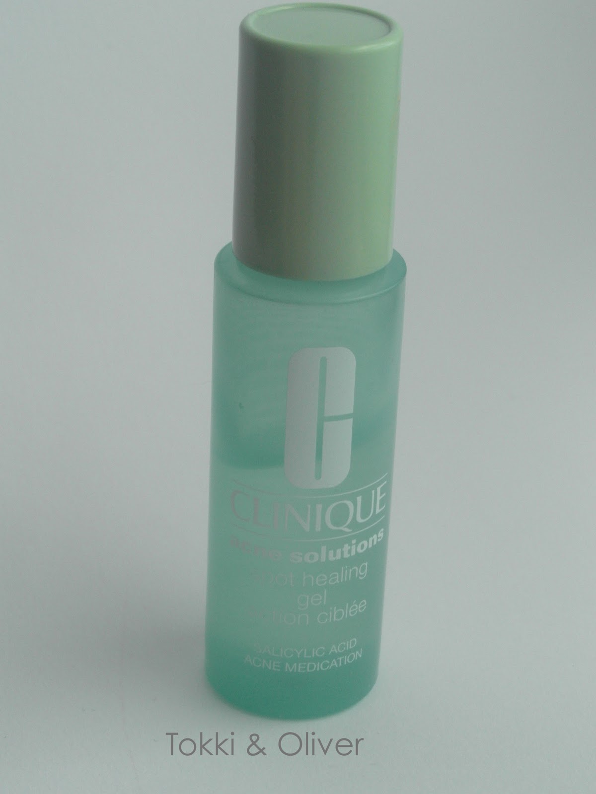 Tokki and Oliver Clinique Acne Solutions Spot Healing Gel