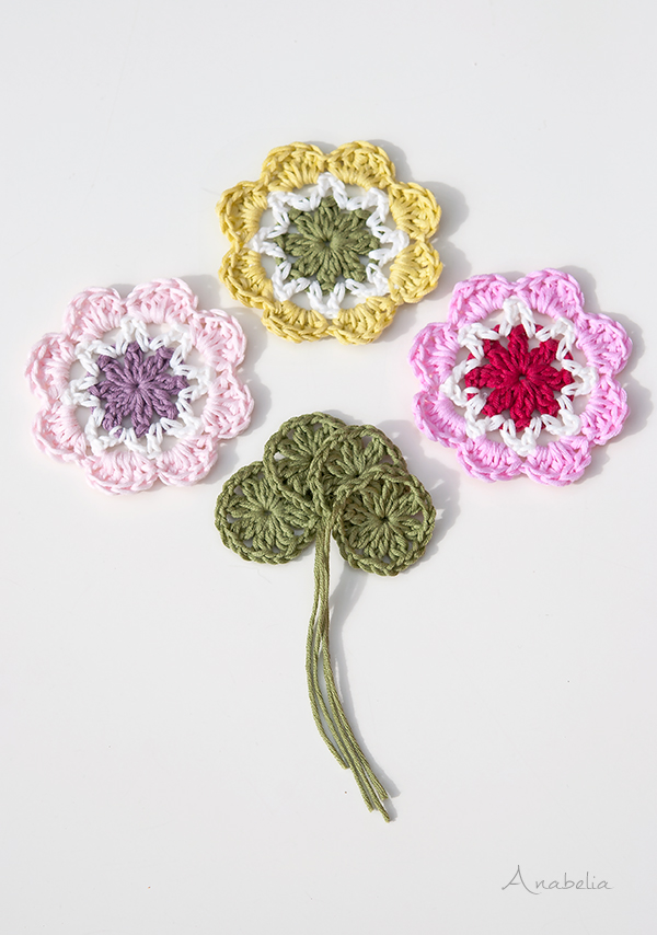 Crochet flowers by Anabelia Craft Design