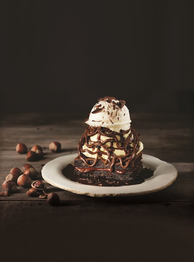 Brownie e muito creme de avelã: essa é a nova versão da tradicional sobremesa do Outback