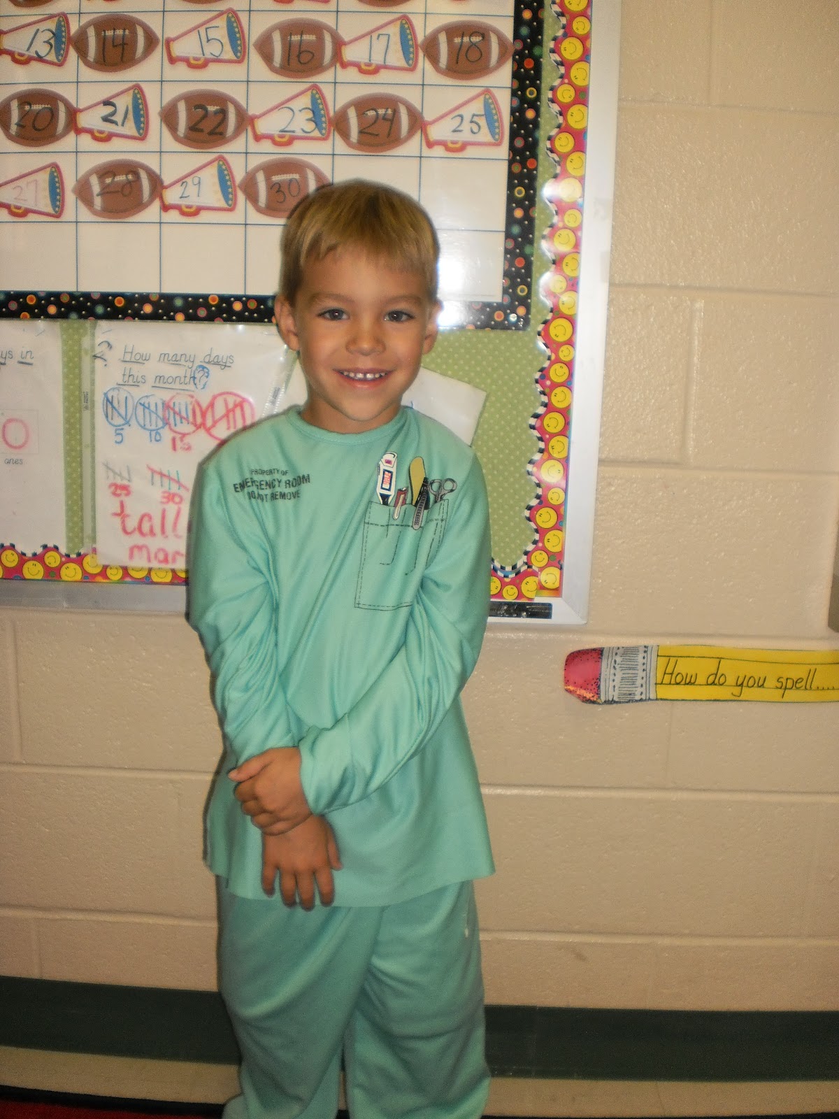 Reasons to Smile in Kindergarten: Community Helper Parade