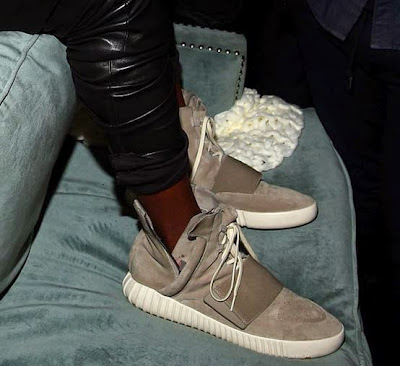 THE SNEAKER ADDICT: Kanye West Wearing His Adidas Yeezy Boost Shoes ...
