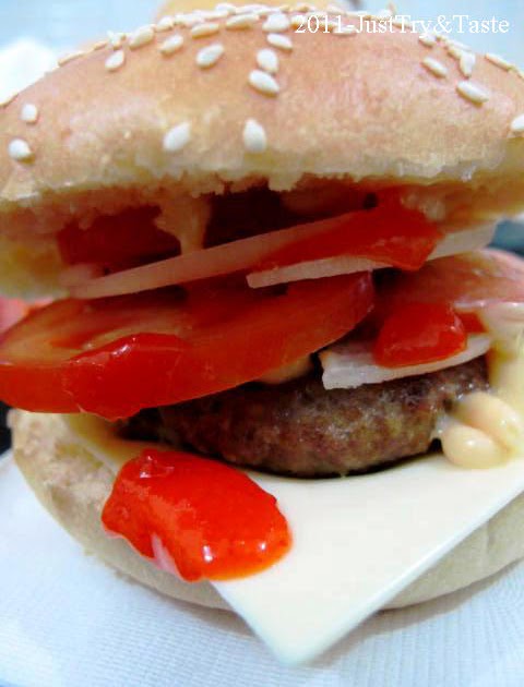 Welcome To My Blog!: Resep Burger Daging Sapi, Keju, dan Sayuran