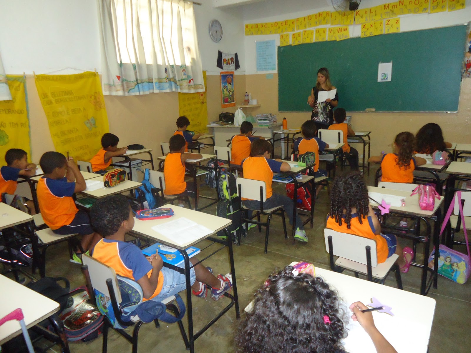 Escola Estadual Sarah Kubitschek Itamarati Simulado