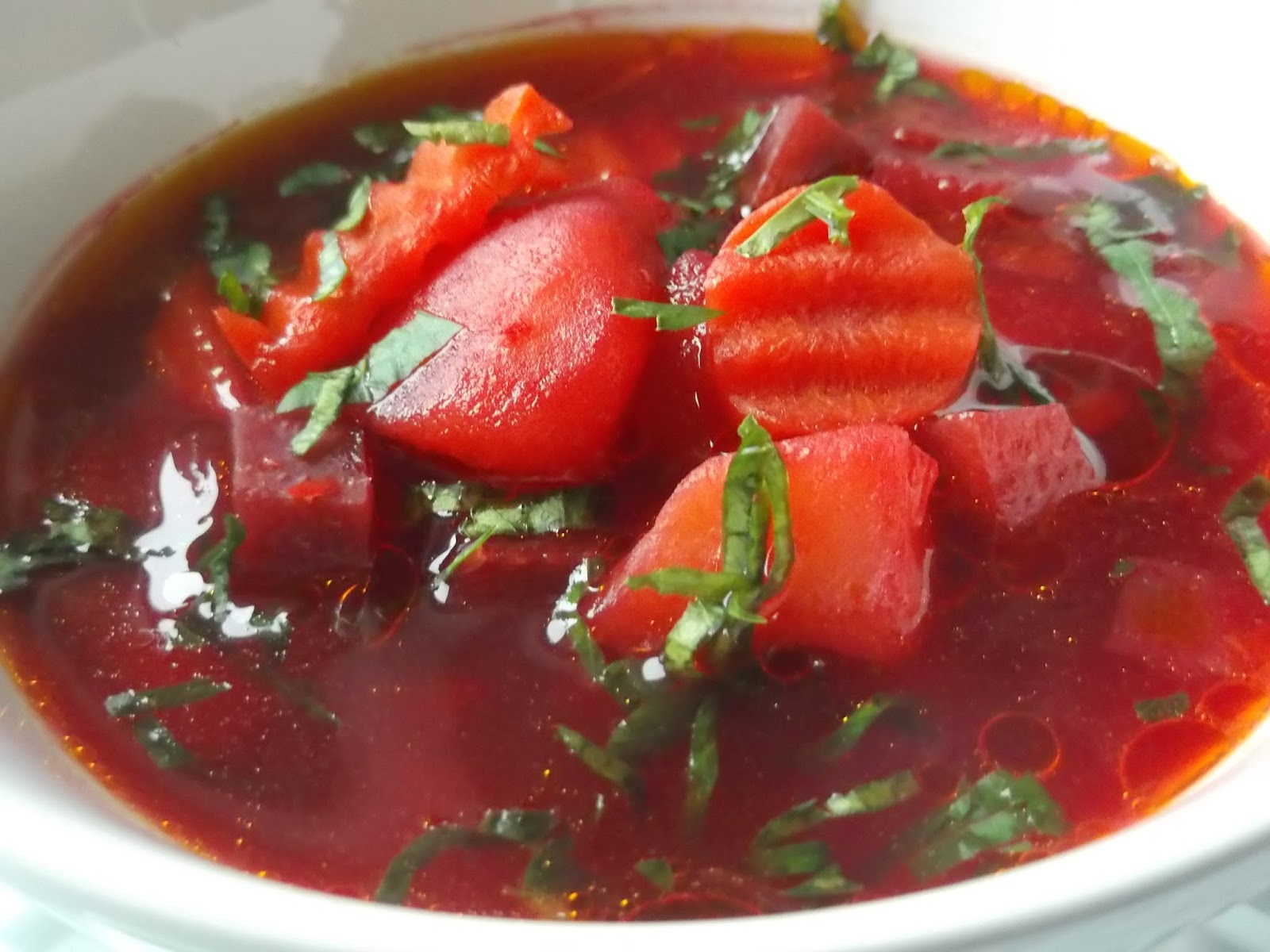 Hellenadin bucataria mea... Ciorba de sfecla rosie de post