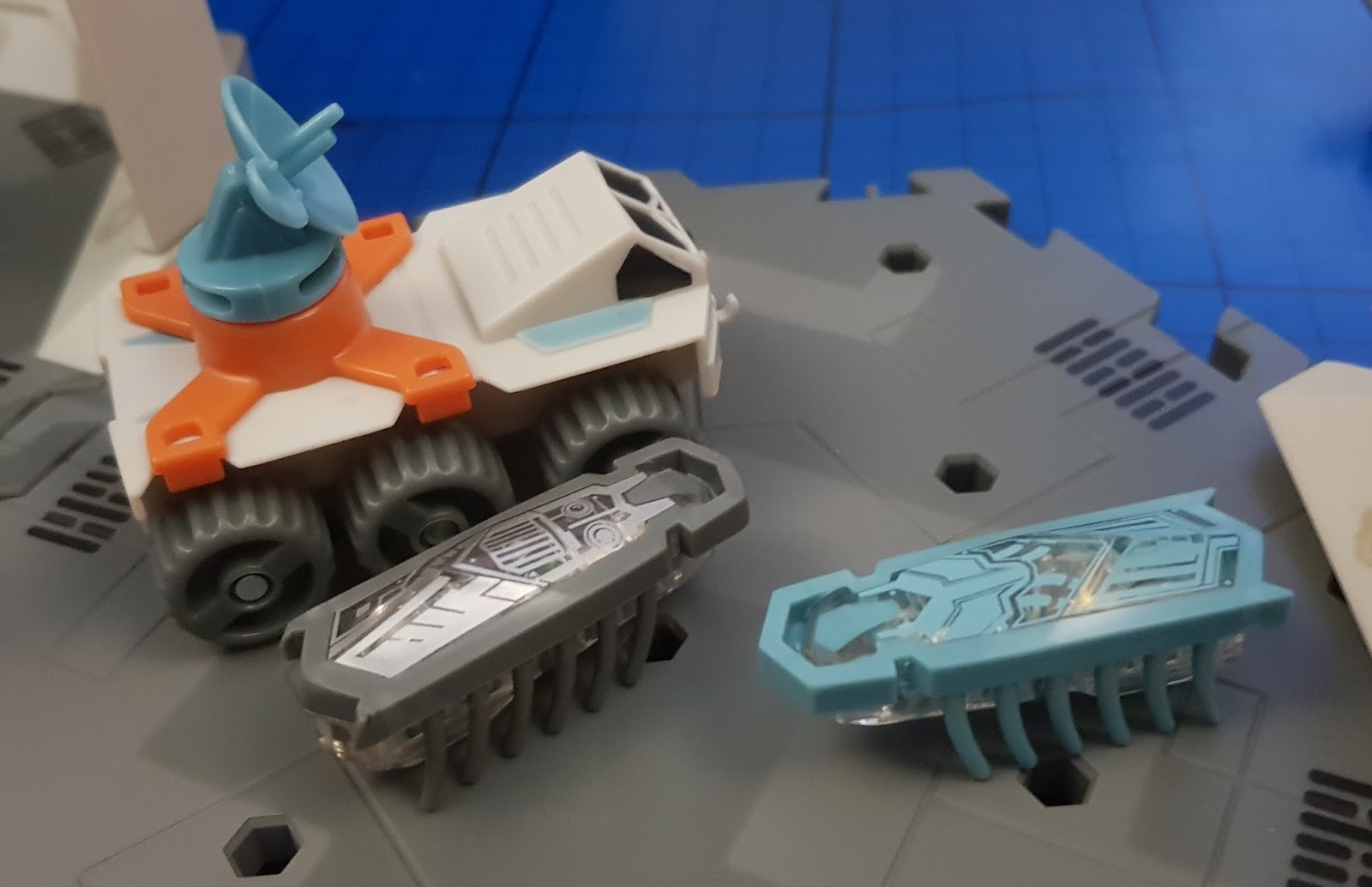 hexbug discovery station