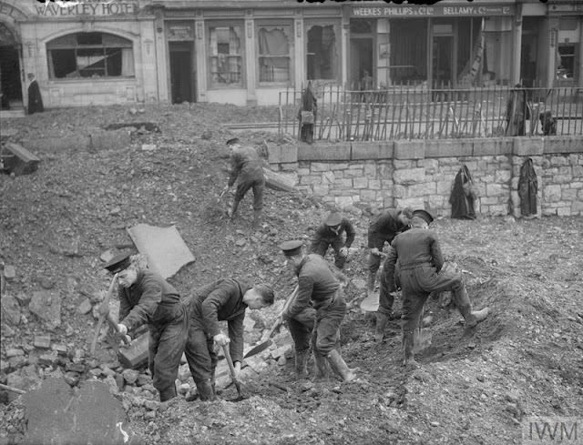21 March 1941 worldwartwo.filminspector.com Plymouth Blitz