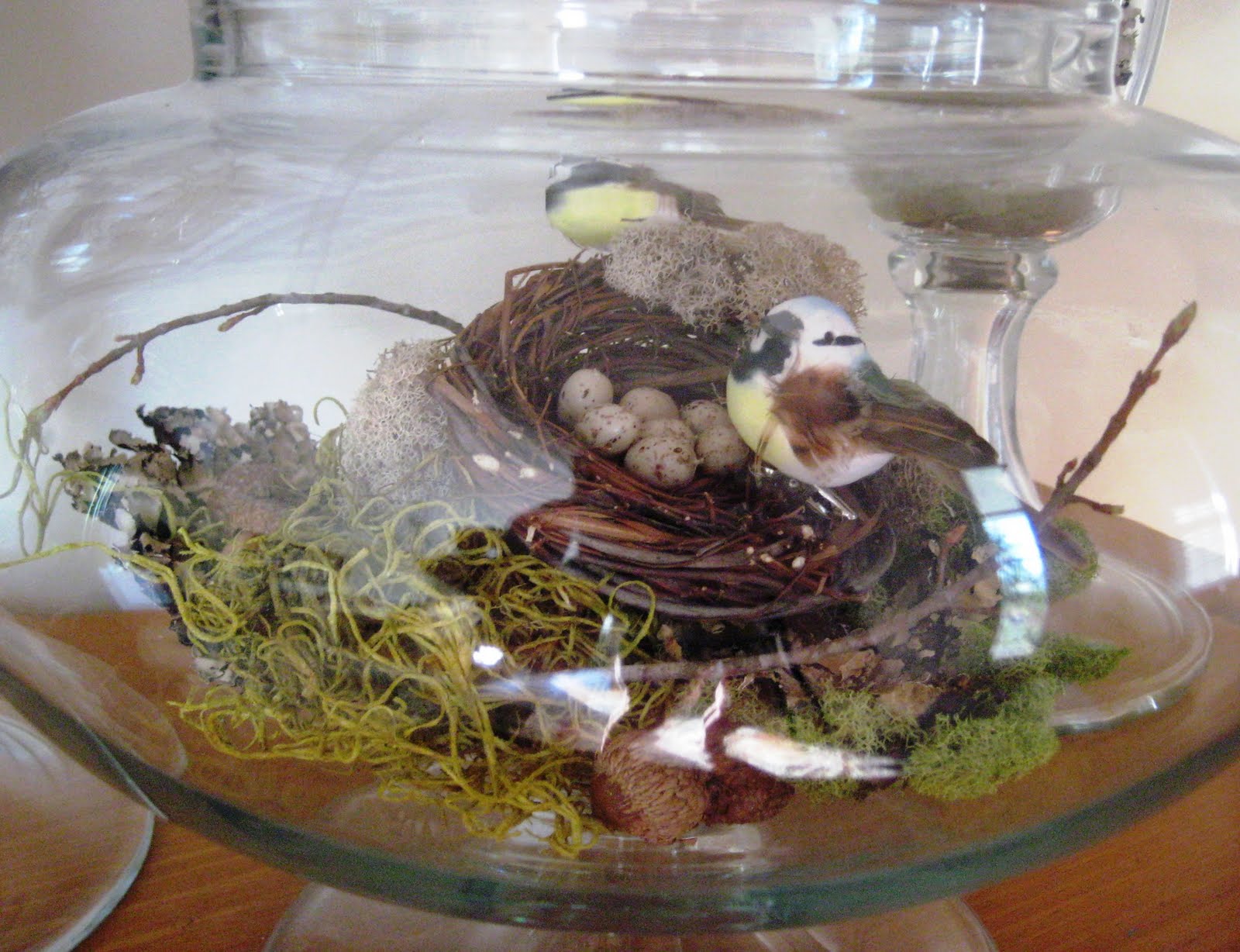 A Heart's Desire Spring Vase Filler