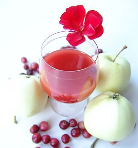 kak prigotovit vodku na klyukve день клюканий что это