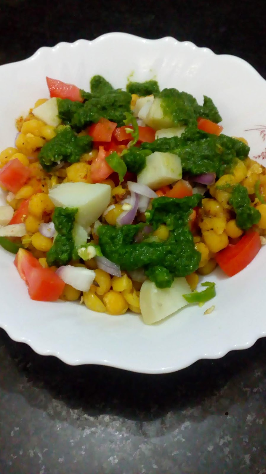 Yellow Peas Chaat / Yellow Matar Ki Chaat