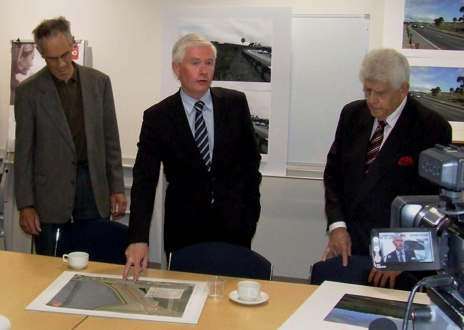 d r i n k s t e r: RAU GOES SOFT ON HIS DEVELOPMENT BAN