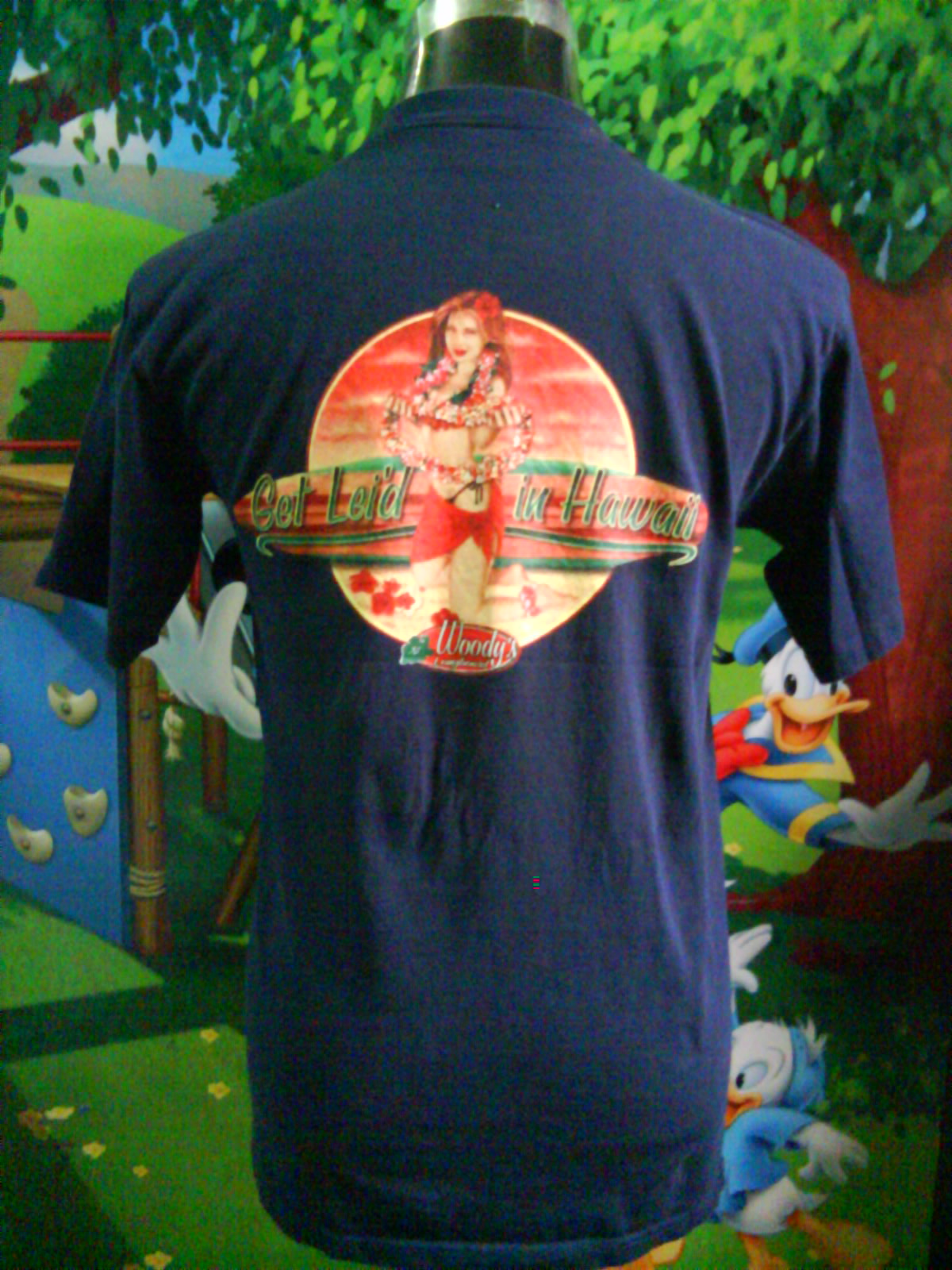 EnjOytAblE COllEctIOn: Vintage Hawaii Woody Longboards t shirt (SOLD)