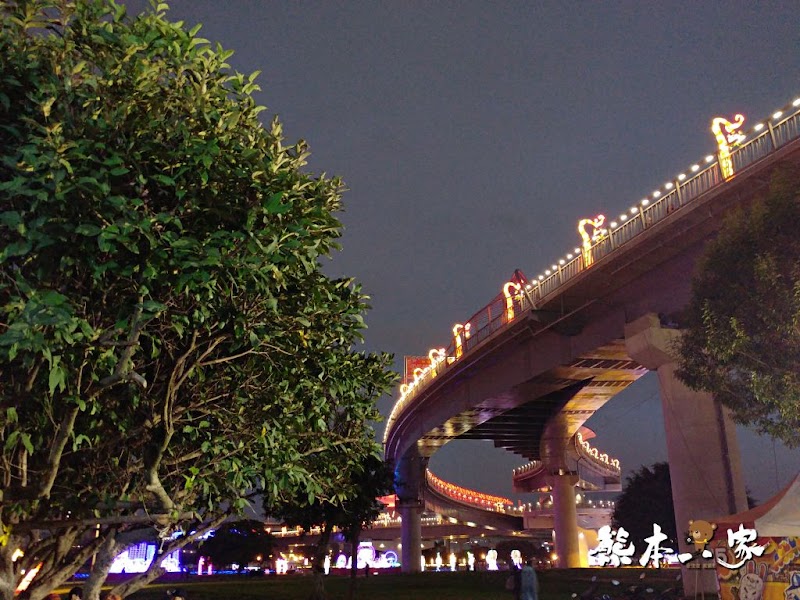 新北市祈福燈會豬福滿滿-元宵燈會活動|大台北都會公園|捷運三重站