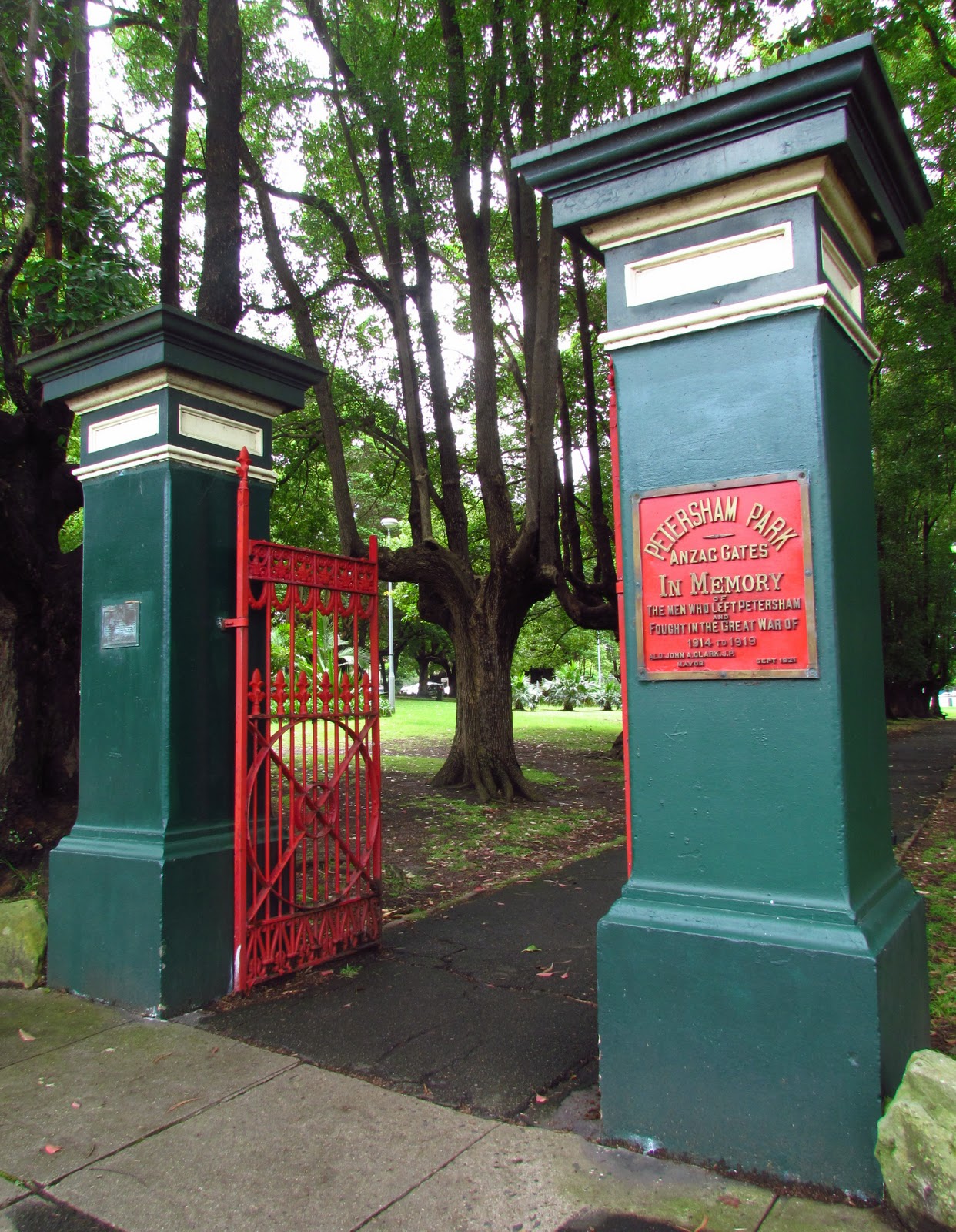 A View Of Sydney Petersham Park