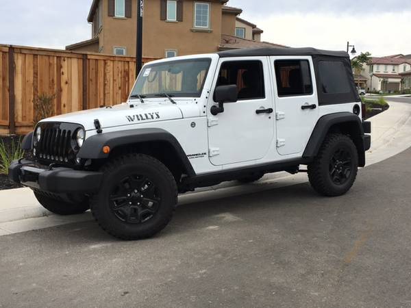 Rare Model, 2016 Jeep Wrangler Unlimited Willys Edition - 4x4 Cars