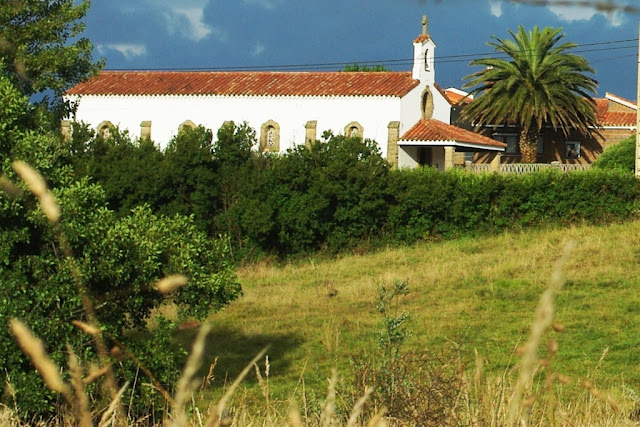 Imagen contempornea de la gijonesa ermita de La Providencia (archivo del autor)