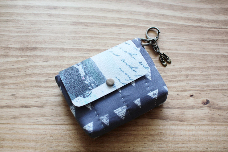 Credit Card Coin Key Ring Wallet. DIY Tutorial in Pictures.