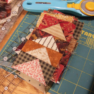 Flying Geese quilt blocks: QuiltBee