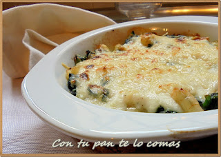 Gratinado De Espinacas Y Gambas Con Bechamel
