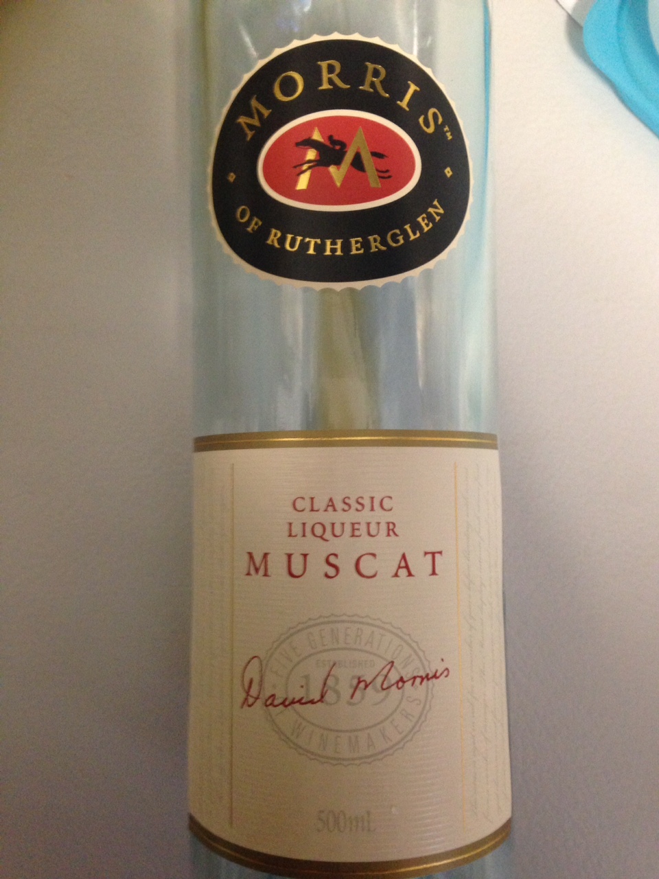 I Drink Red Wines Morris Classic Liqueur Muscat Rutherglen Vic