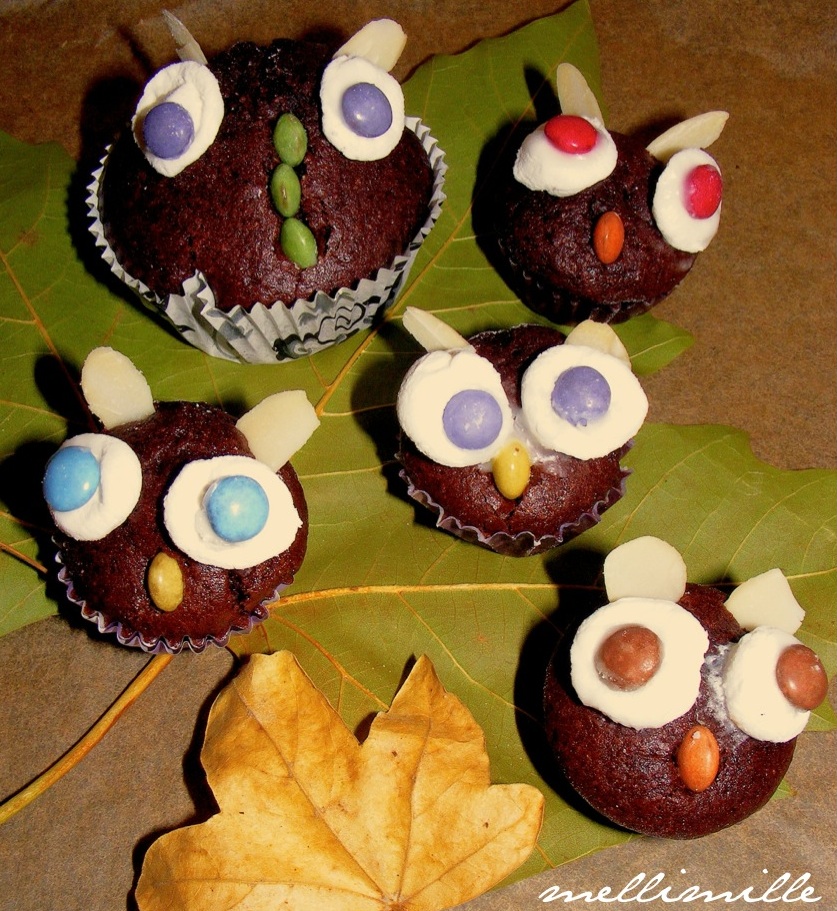 mellimille: It&amp;#39;s Halloween!!! Kleine Muffins-Eulen
