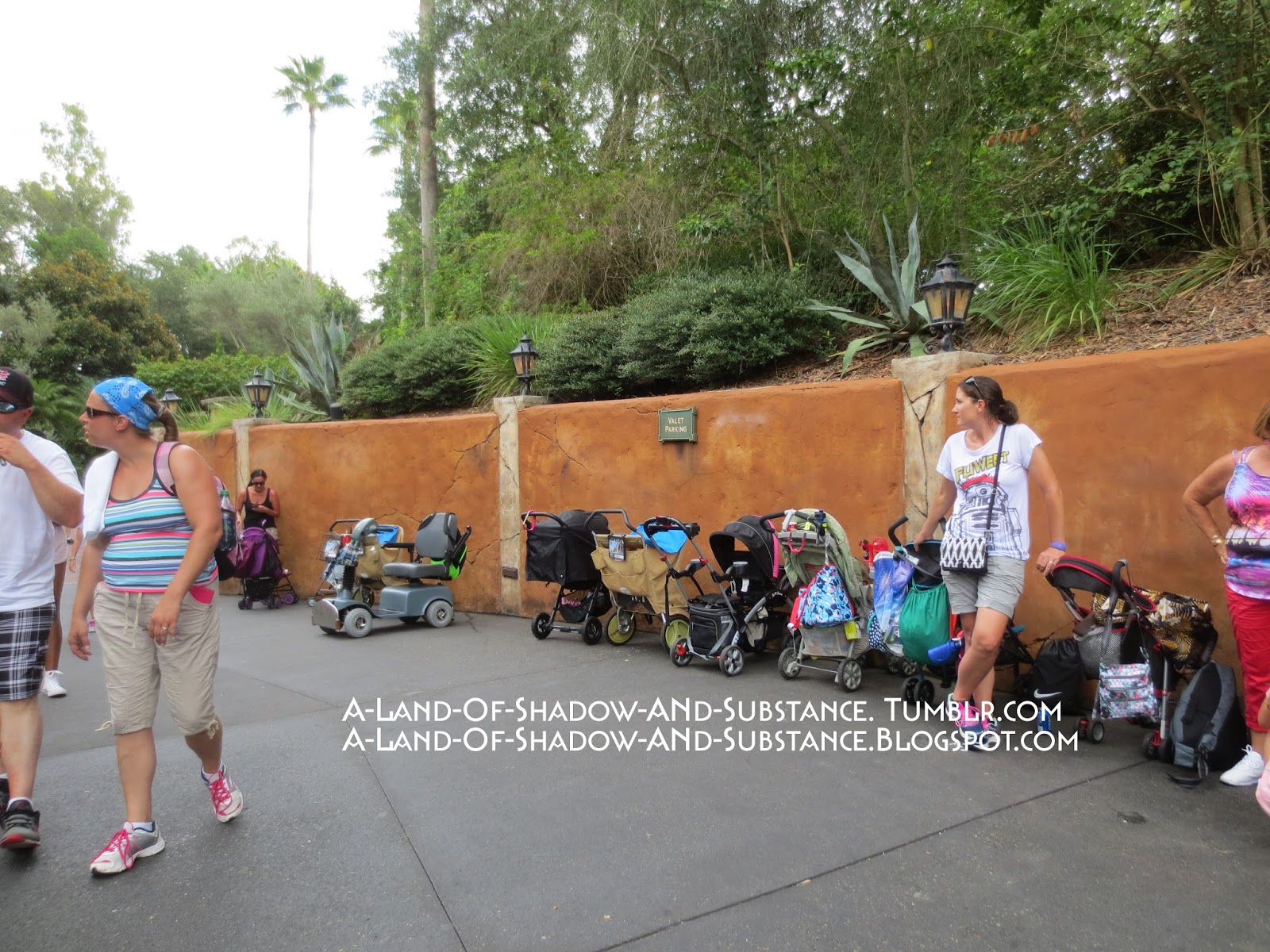 The DCA Hollywood Tower Hotel Alternate Tower Spotlight The Florida Tower of Terror