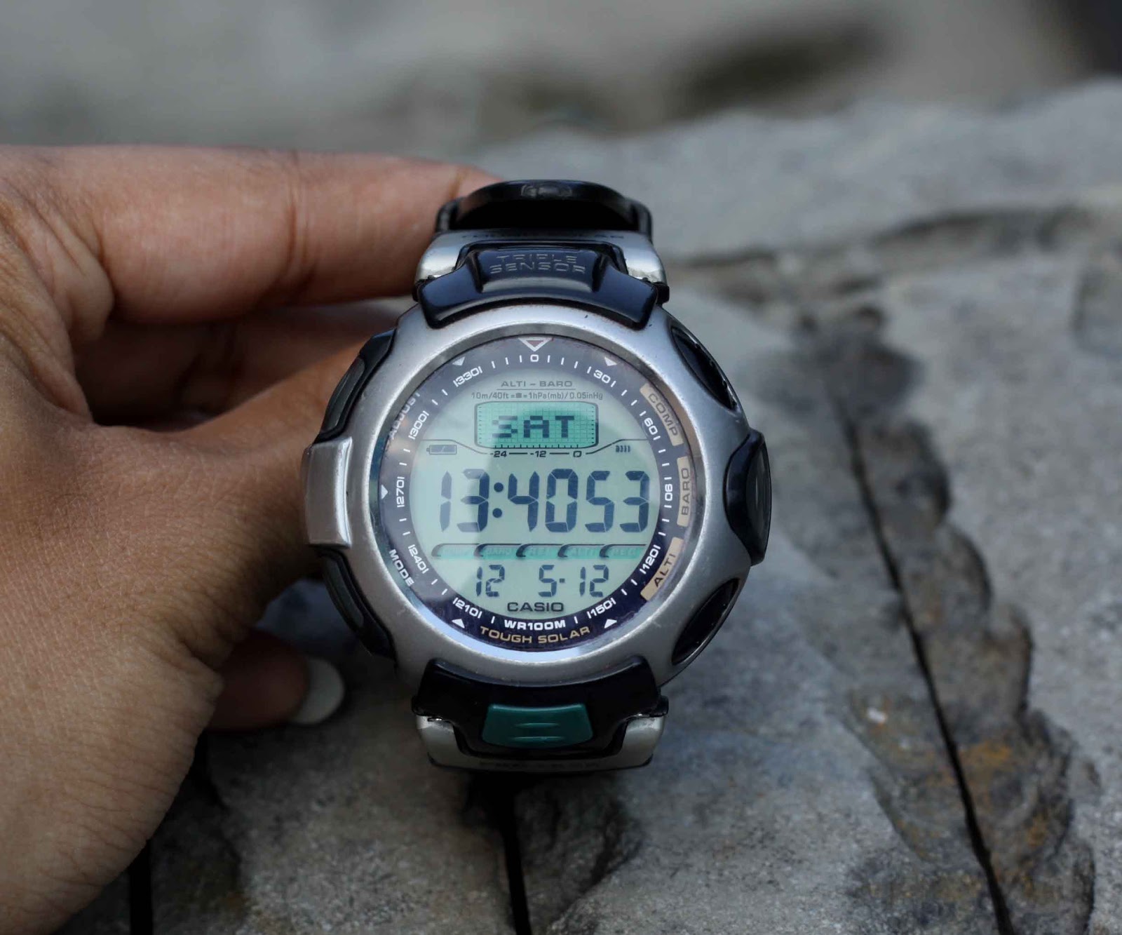 jam dan waktu: Casio Protrek PRG-50 tough solar triple sensor