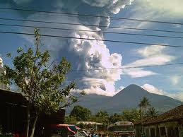 Erupción volcán Ilamatepec (2005)