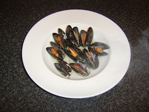 Tips for Collecting, Cleaning and Cooking Fresh Mussels Safely