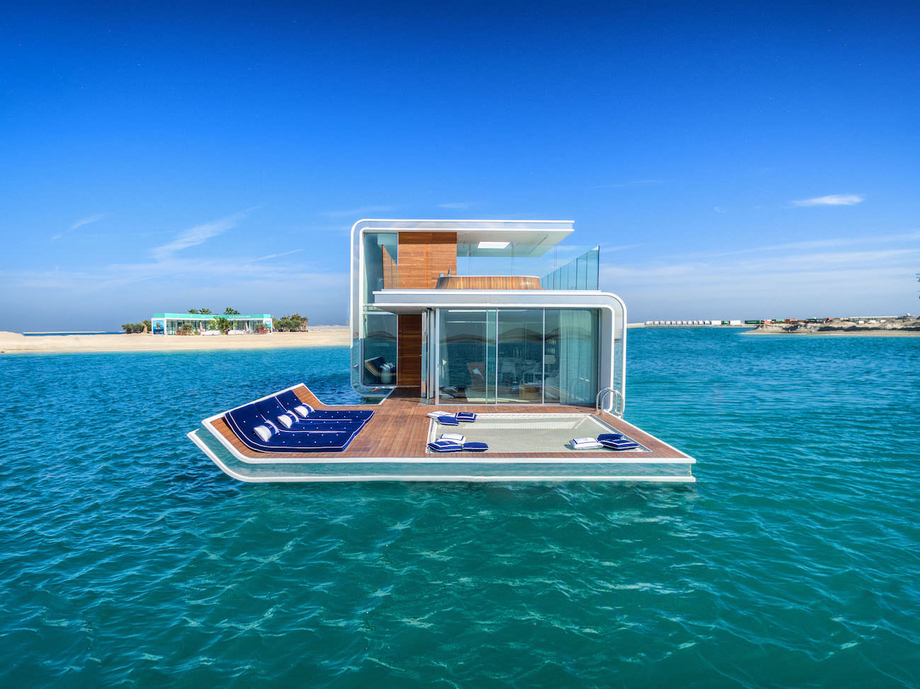 Passion For Luxury Floating Houses In Dubai