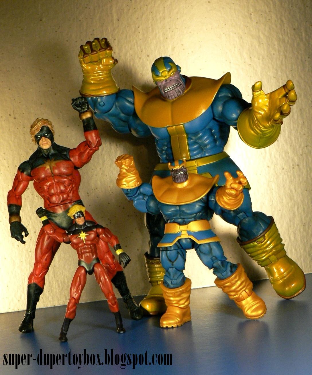 SuperDuperToyBox Marvel Select Thanos