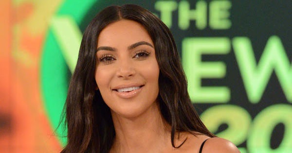 Kim Kardashian Biography - Biography of Famous People