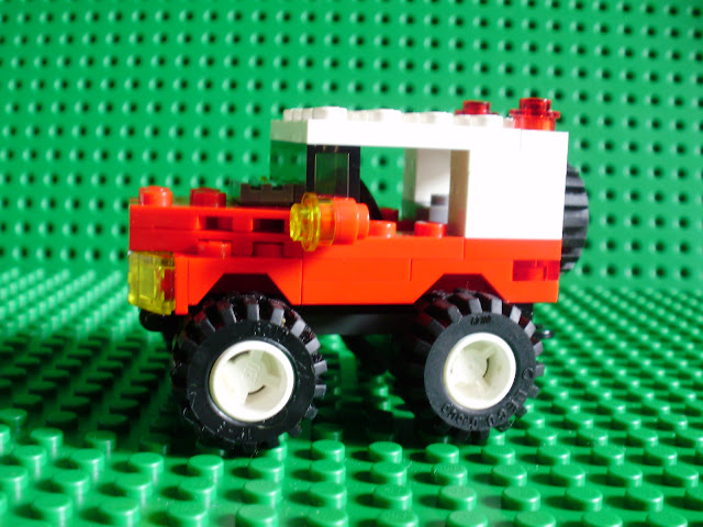MOC LEGO veículo todo-o-terreno