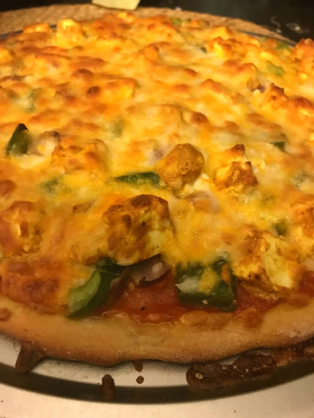 Barani's kitchen Whole wheat pizza with Tandoori paneer topping