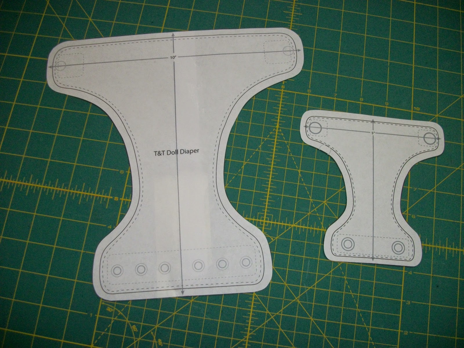 Simple DiaperSewing Tutorials Keychain Diaper and Turned Doll Diaper