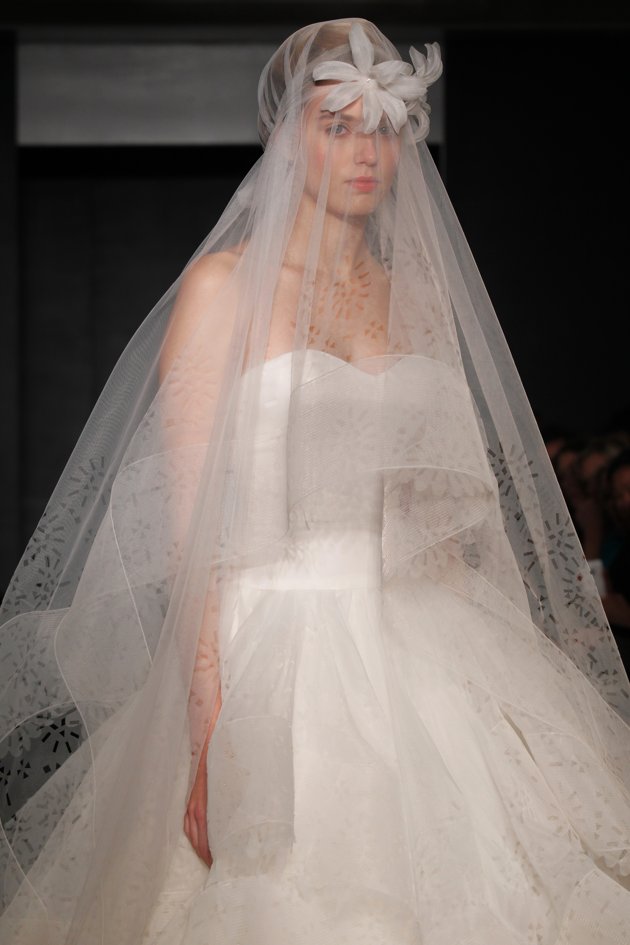 Jameson Creations Wedding Planners: Extreme Wedding Dresses: Top 5 ...
