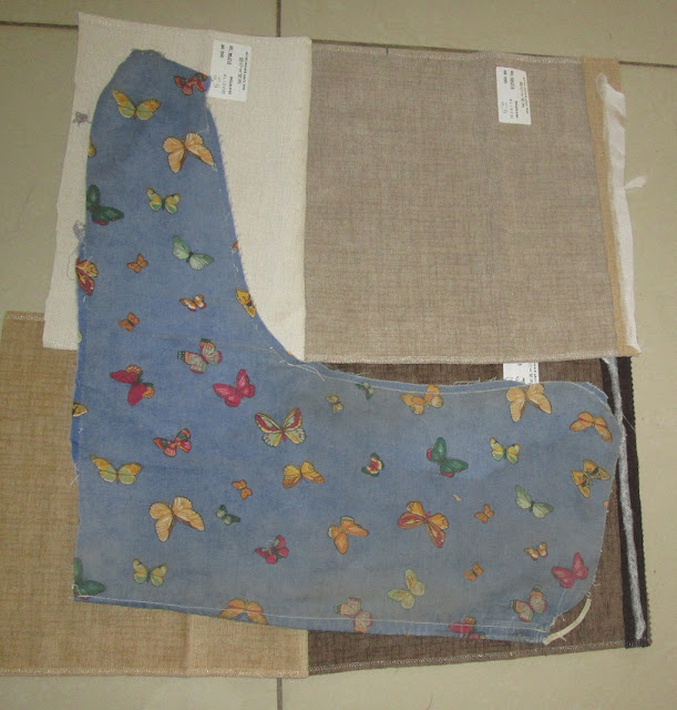 IMG 0028 - מיני ספה לילדים שנמצאה בפינת רחוב