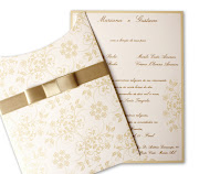 Convite com envelope tipo fronha 18x24 com abertura superior canoa.