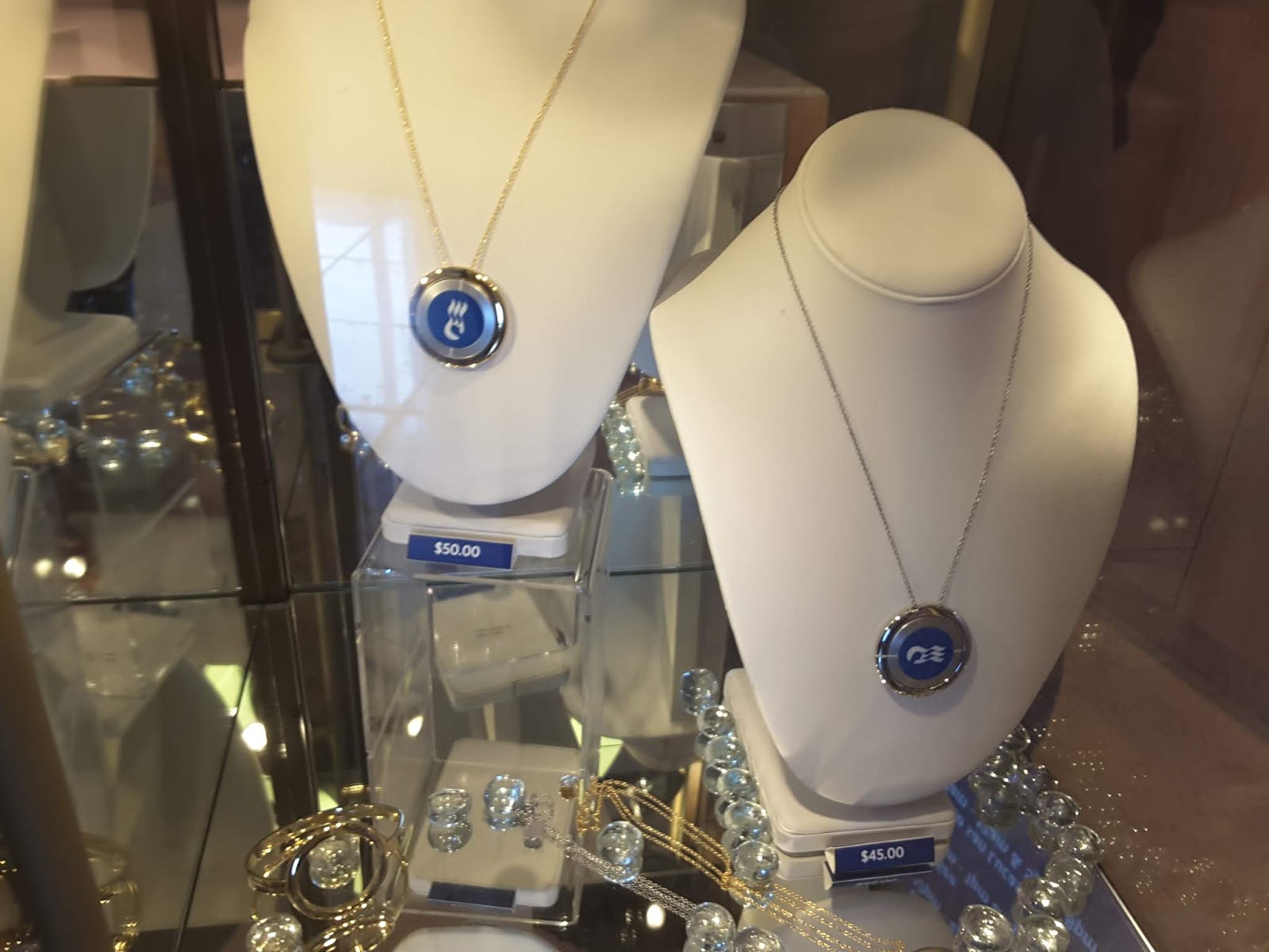 Vickie and Bernie Travel Ocean Medallion Accessories